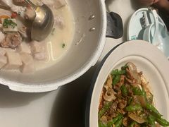 -佬麻雀·剁椒鱼头(京基KK One店)