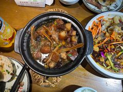 -忆江南·金鹏船宴