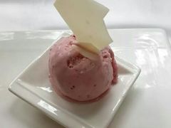 -火车头法国西餐厅