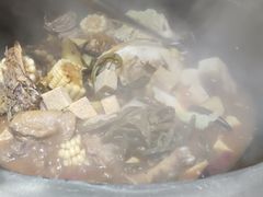 -东北农家院·铁锅炖(莘庄店)