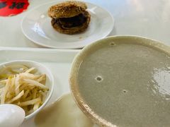 -老磁器口豆汁店(天坛店)