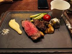 -恰餐厅及酒吧 CHAR Bar & Grill (北京丽都皇冠假日店)