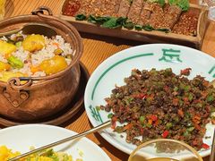 -一坐一忘云南菜(嘉里中心店)