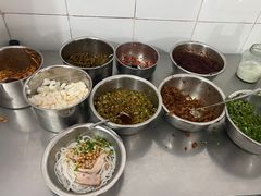 -瘦子桂林米粉店(总店)