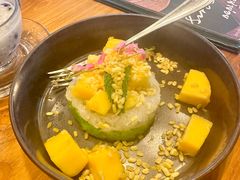 -Chom Cafe and Restaurant