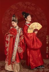 点击看大图 -挪娅婚纱摄影皇家会所