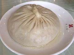 蟹黄汤包-怡园饭店-餐厅(四望亭店)