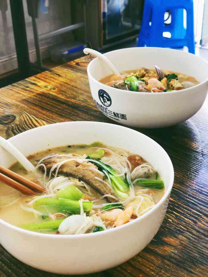 清江佬三鲜面(蒲鞋市店)-"22元一碗三鲜面,配置超级豪华:小黄鱼.