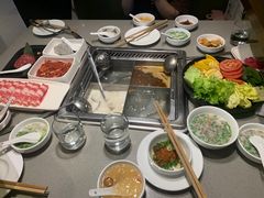 -海底捞火锅(旭辉MALL店)