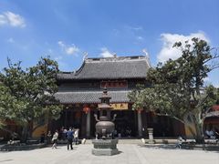 -龙华寺