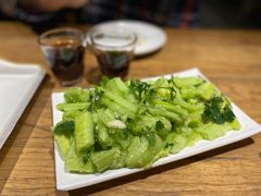 -小核桃品质串店(世茂大道店)
