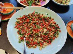 -川流不息·地道川菜·小龙虾(松东路店)