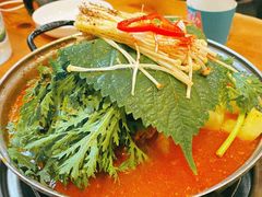 -喇喇排骨火锅·传统韩式脊骨汤(望京西园总店)