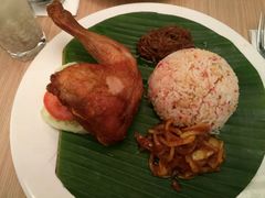 -关夫人餐厅(阳光广场店)