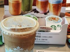 -星巴克臻选(广州高德置地秋广场店)