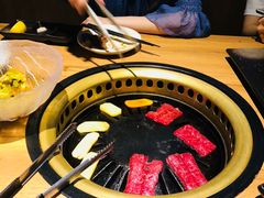 -炼火烤肉店