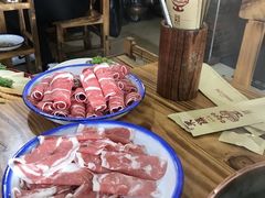 东镇肥牛-东镇老火锅(长春路首店)