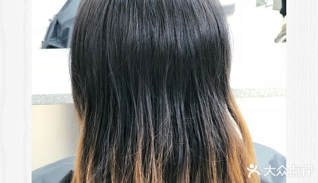 二是新店开业有活动，办会员卡的话首次消费可以打五折