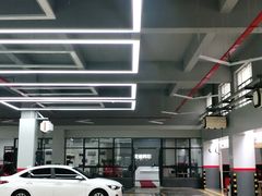 -哈贝卡汽车服务连锁(高新二路店)