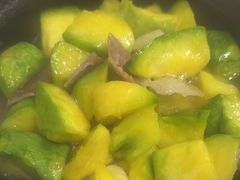 -云海肴·汽锅鸡·云南菜(天山百盛优客店)