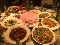 -吴记酱骨炖菜馆(康安路店)