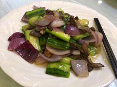 -品香菜馆(旗峰路中侨大厦店)