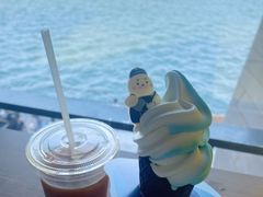 -抱抱地球咖啡馆(国家海洋博物馆店)