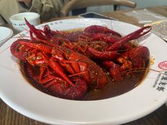 -叶派龙虾•招牌香辣蟹·海鲜(中海国际店)