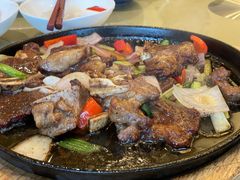 -沙龙酒家