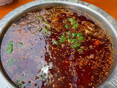 -刘胖娃鱼庄·特色肥肠鱼(杨家坪店)