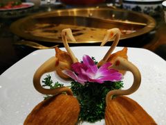 -小天鹅火锅·一线江景洪鼎旗舰店(洪崖洞店)