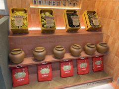 -锅飘飘·东北铁锅炖(雨花客厅店)