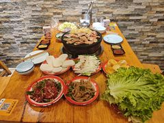 -石记老北京炙子烤肉(松园店)