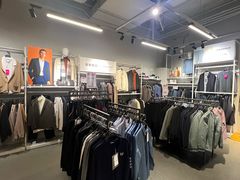 -唯品会(北京国瑞城店)