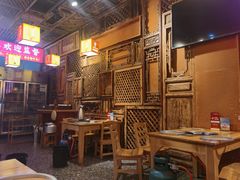 大堂-阿婆情腊排骨火锅(金虹路店)