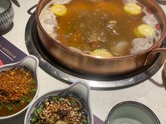 -牛村来人潮汕牛肉火锅(西单店)