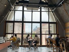 -LENBACH兰巴赫西餐啤酒坊(大连东港店)