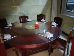 -宾朋海鲜特色美食餐厅·纯手工鲅鱼水饺(兴海路店)