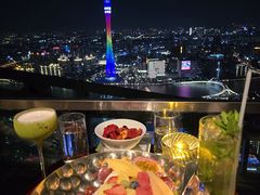-广州柏悦酒店·悦吧·顶楼露天酒吧