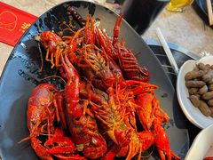 -沪小胖小龙虾(淮海中路旗舰店)