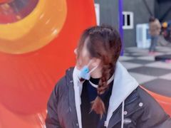 -嘿哟动霸CHUA·新潮玩运动娱乐中心·蹦床滑冰团建乐园