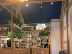 大堂-渝信川菜 · 川味家常菜(财富购物中心店)