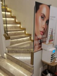 -MIDA蜜哒•科技逆龄美肤连锁