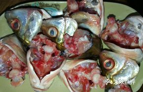 Steamed Mandarin Fish Head and Belly with Assorted Ingredients