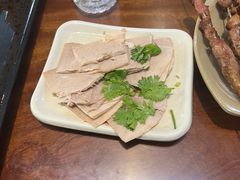 -亮亮面馆(经六路店)