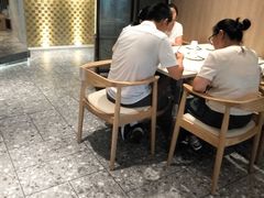 大堂-金典银峰老鹅馆·昆山菜(亭林公园店)