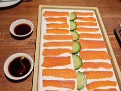 -壹湖两岸·鱼鲜山里菜(东江湖店)