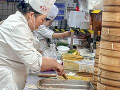 -馋三尺蟹粉小笼(人民广场店)