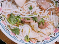 -鑫花溪牛肉米粉(人民广场店)