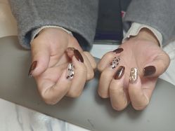 -梵莎美甲美睫